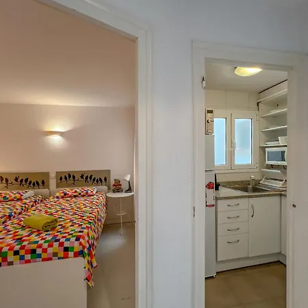 Vivalidays Garbi - Centro * يوريت دي مار